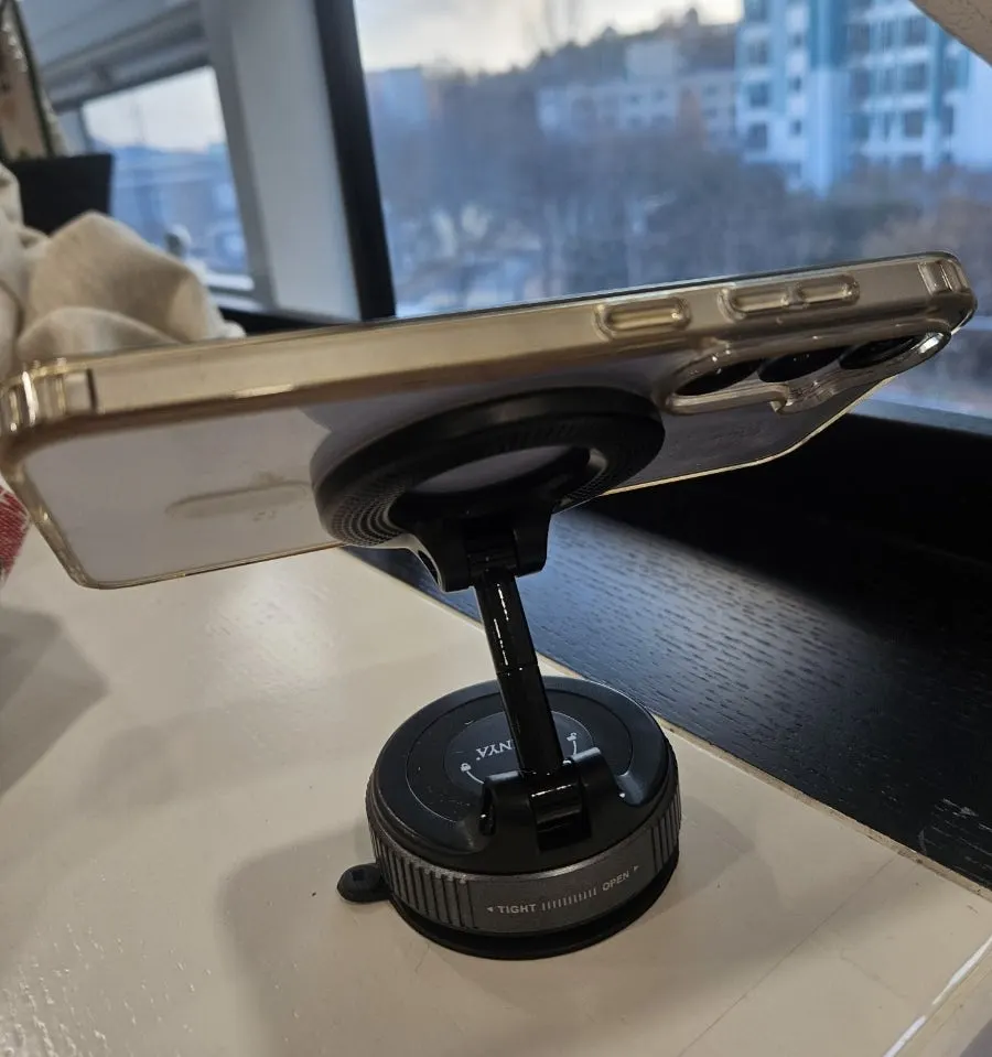 MagSafe car mount used while driving