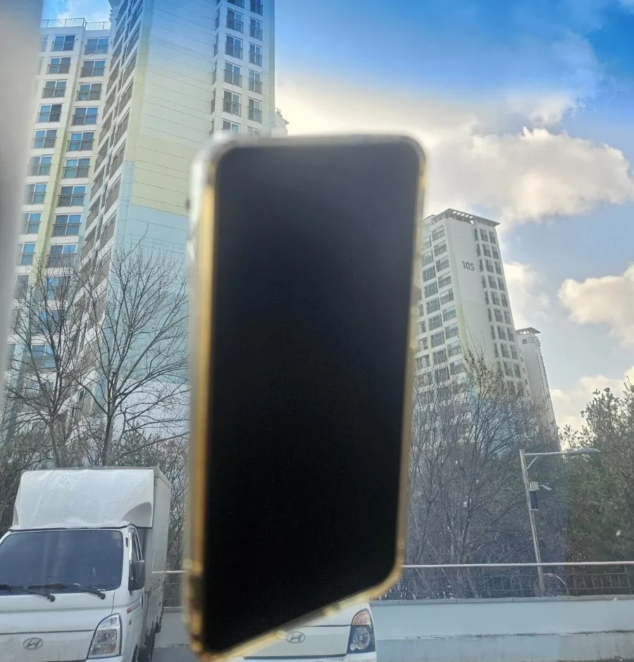Phone mount rotated to portrait orientation