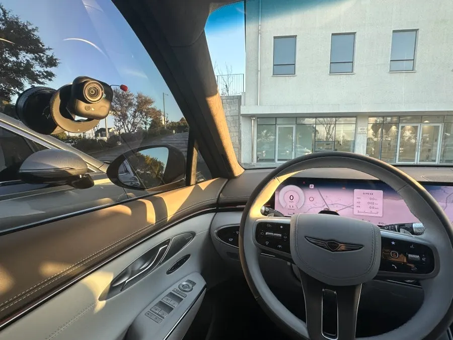Car mount for filming driving footage