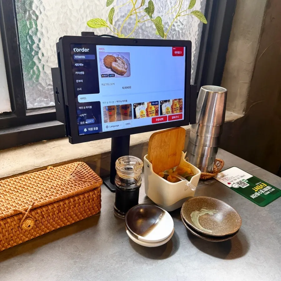 Tablet ordering device on the table