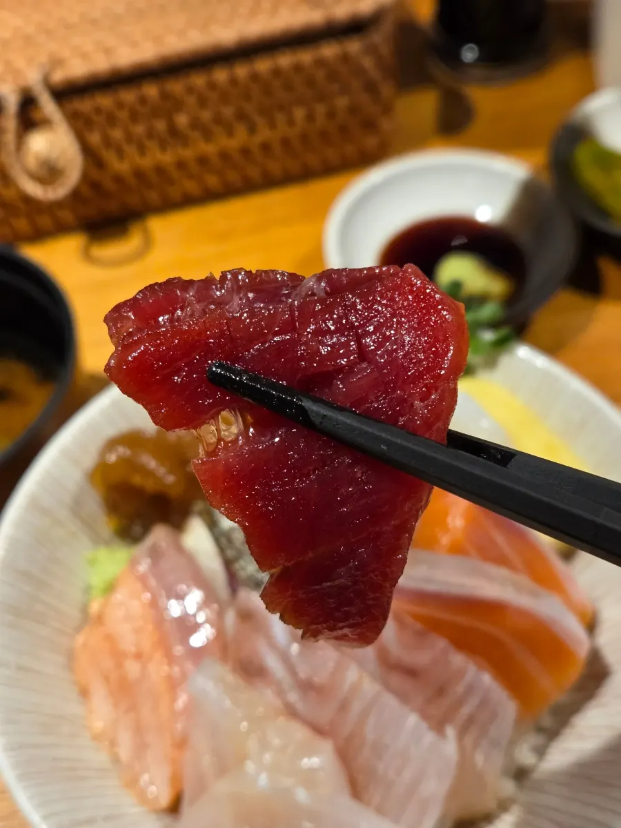 Chewy white fish sashimi
