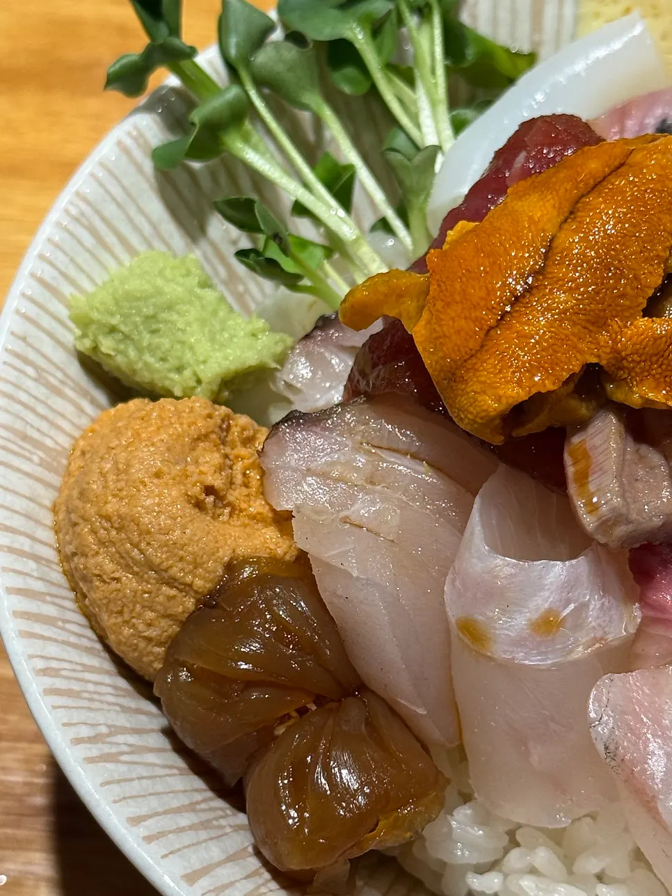 Kaisendon piled generously with sashimi and seafood
