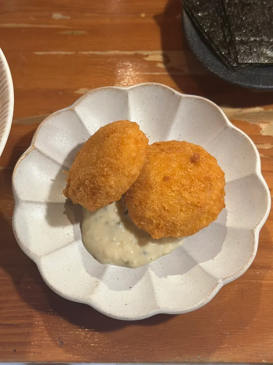 Kaisendon set at the bar seat