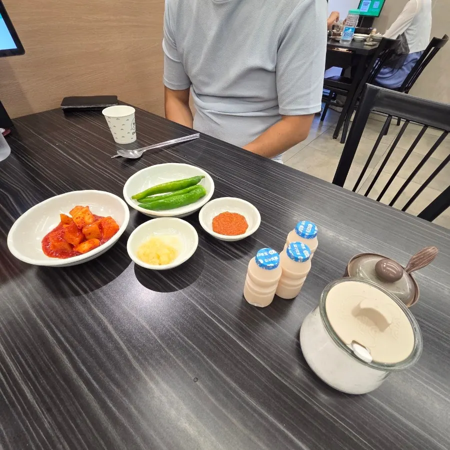 Self-serve banchan corner