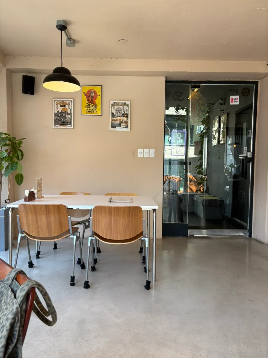 Entrance to Mandala Indian Lounge in Hapjeong