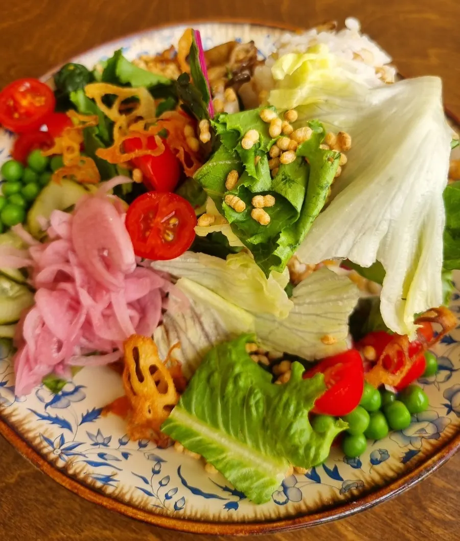 Close-up of the salad with grains and mushrooms