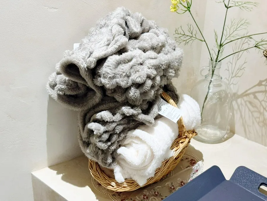 Space with baby chairs and blankets for guests