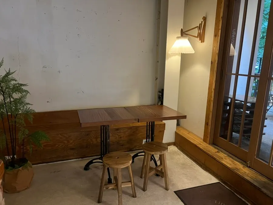 1st floor of 5to7 Seongsu Main Branch full of customers