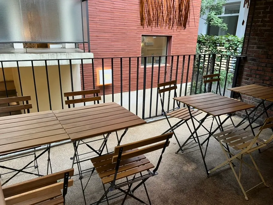 Terrace seating at 5to7 Seongsu Main Branch