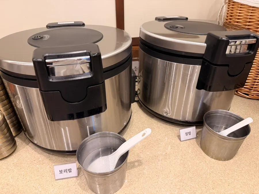 Self-bar stocked with unlimited-refill side dishes