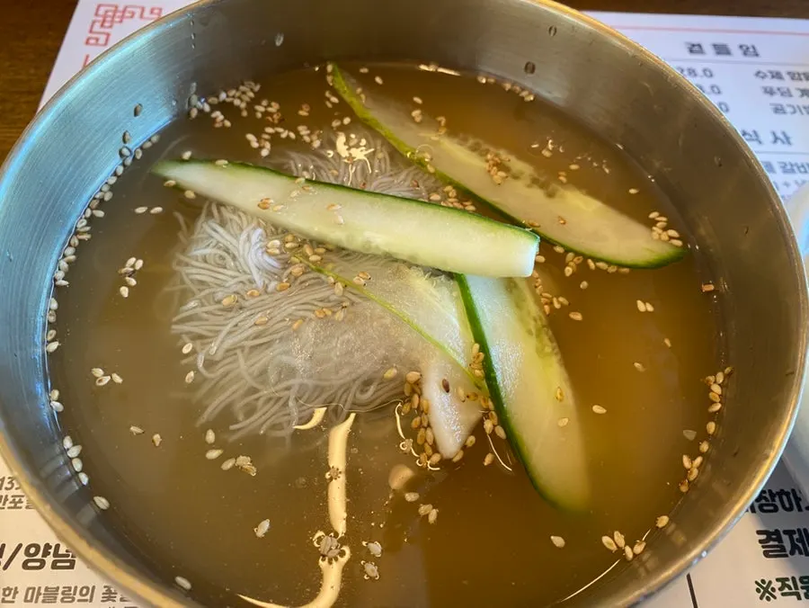 Brisket doenjang sulbap included in the galbi set