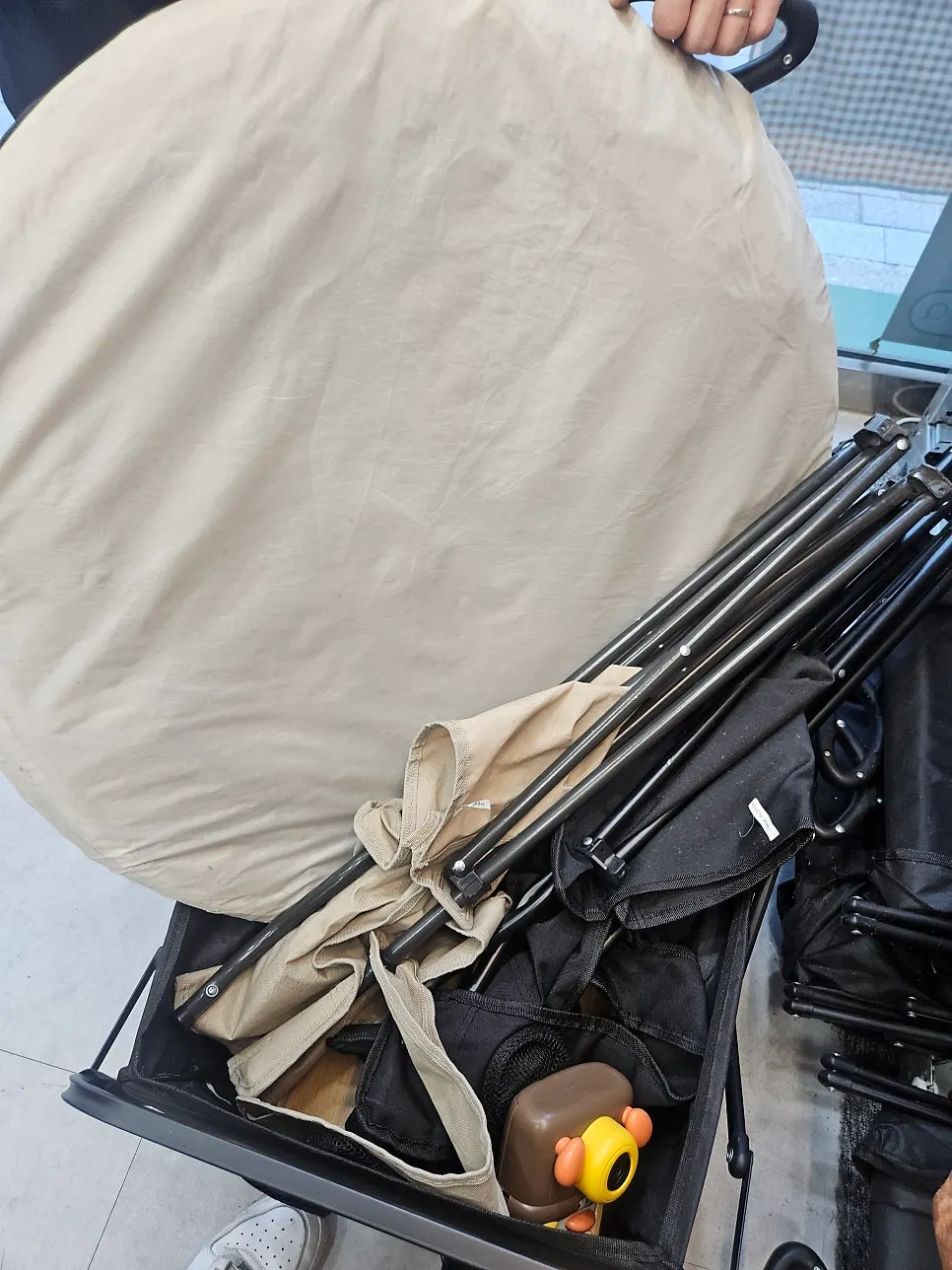 Tent and camping gear rented as a combo set
