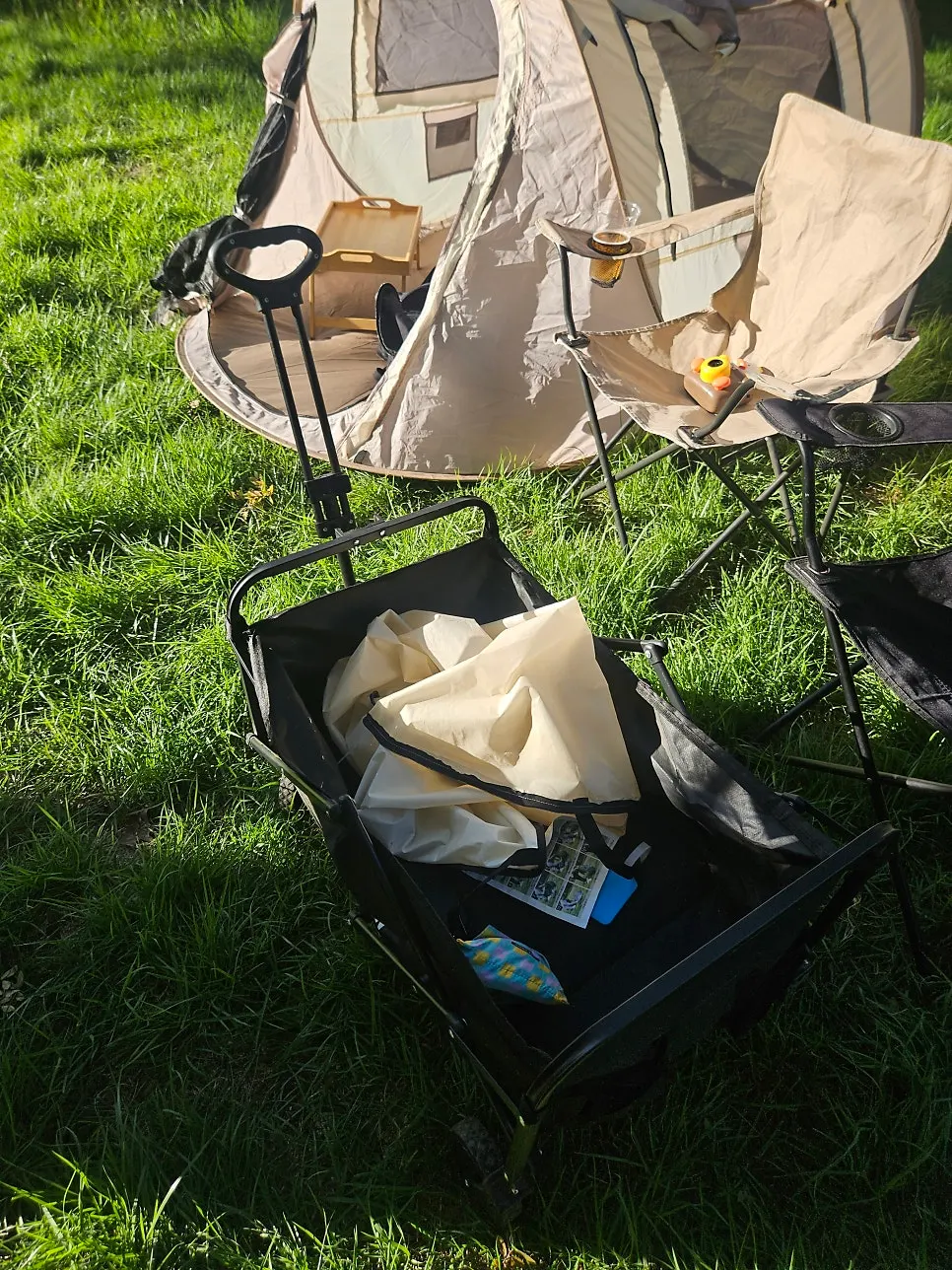 Relaxing in a camping chair at the Han River camping-picnic