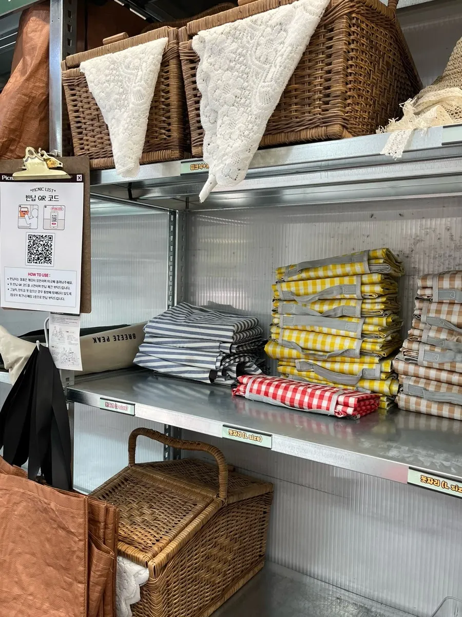 Corner with check and striped picnic blanket options