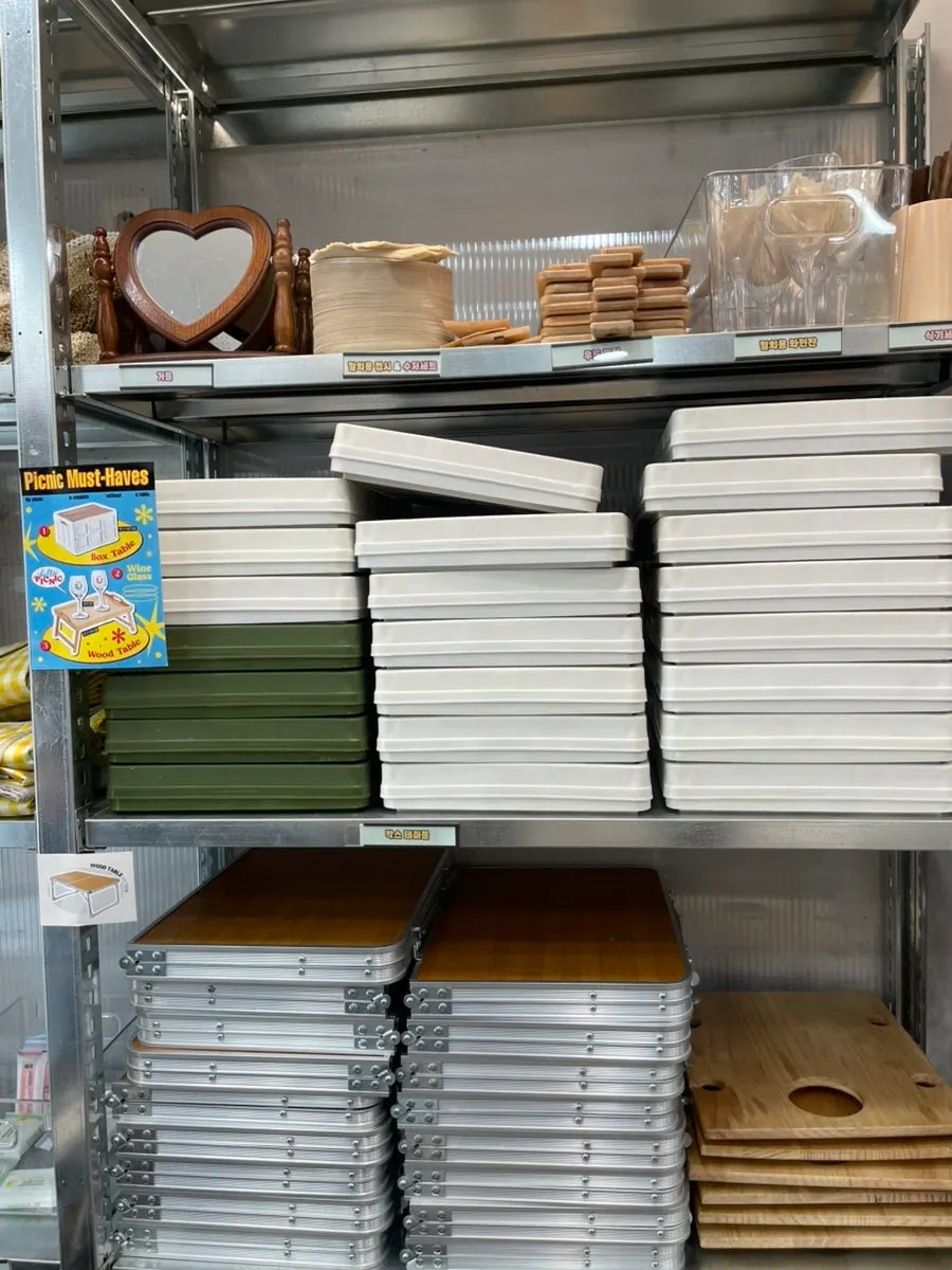 Board games, blankets, fans and other rental items