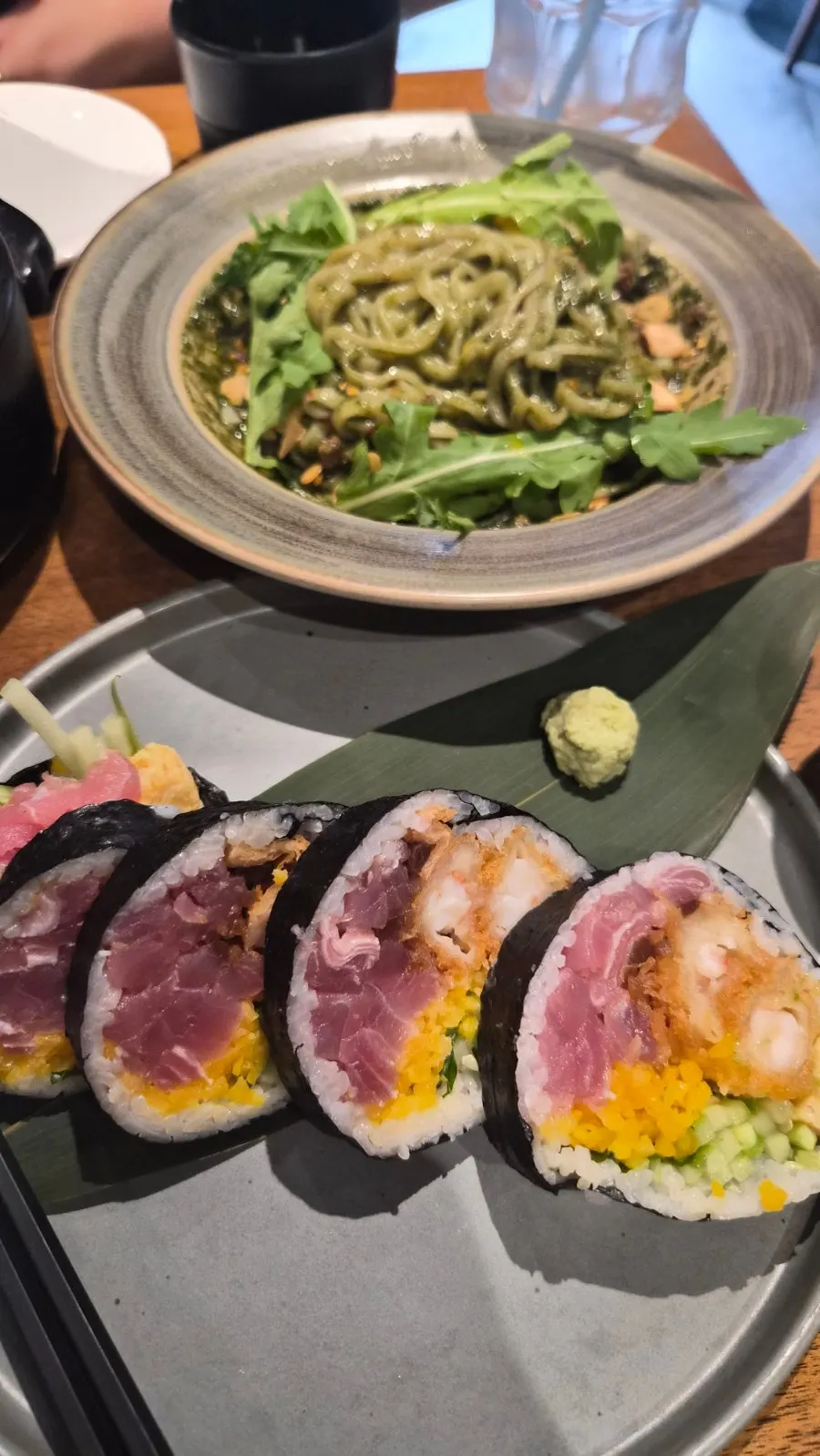 Futomaki served as 5 pieces including end pieces
