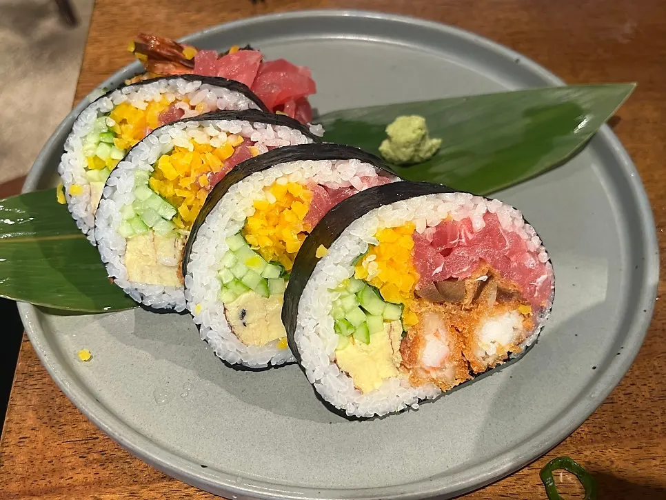 A hearty, packed futomaki roll at Padong