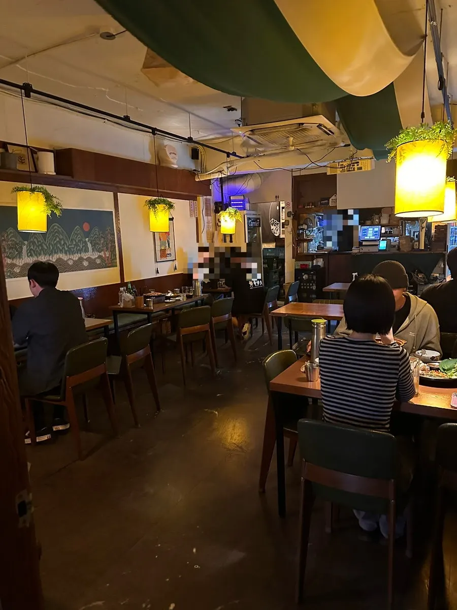 Interior seating and decor at Jeongju Ilga