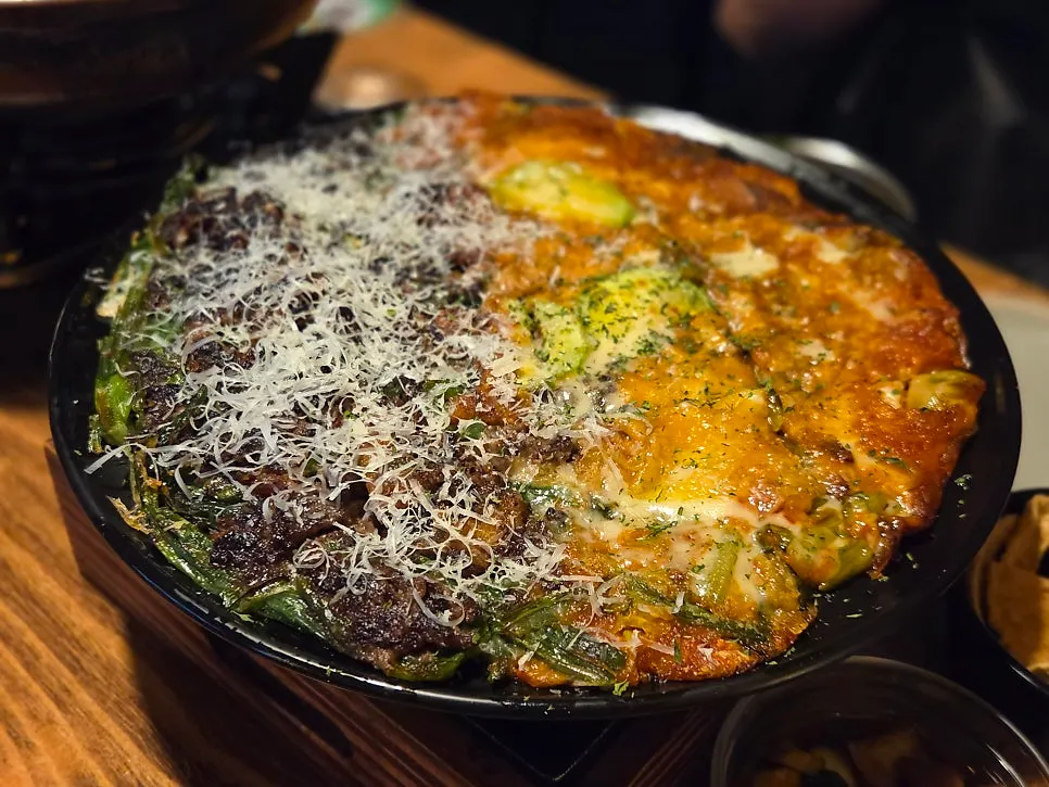 Close-up view of the banban-jeon