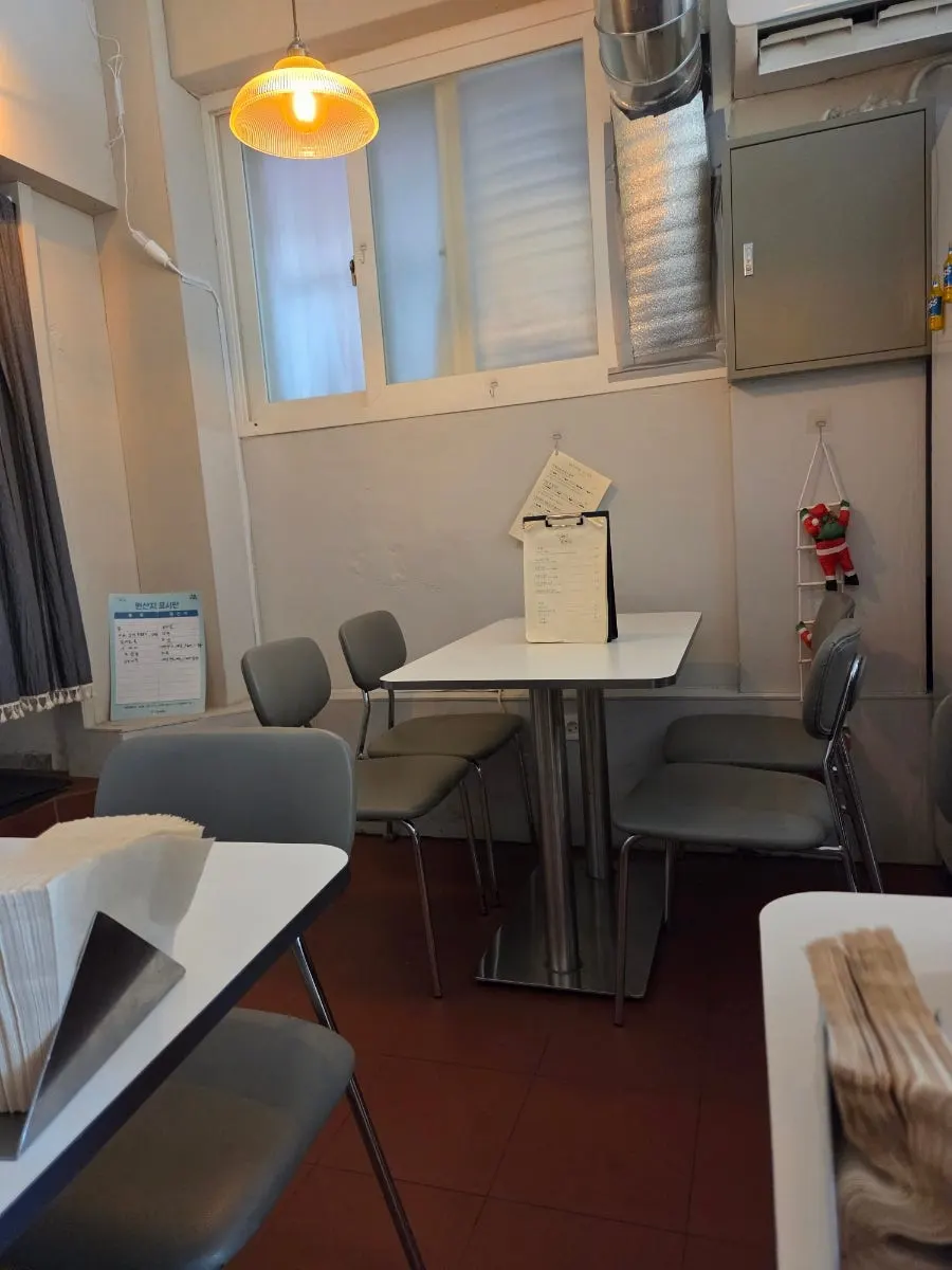 Interior of Macho Nacho with tables for 2 to 4 people