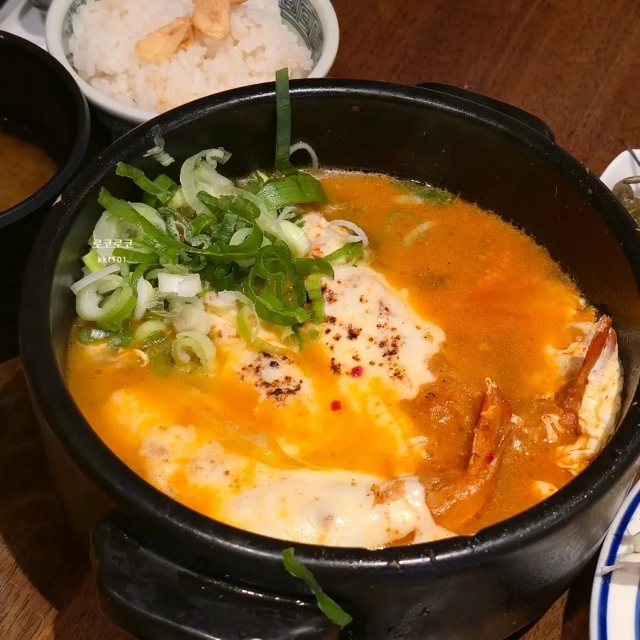Padong kimchi cheese nabe