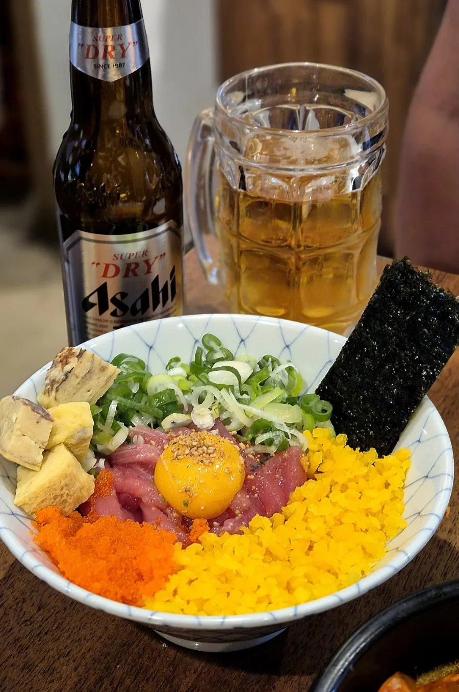 Tuna rice bowl aged in house-made soy sauce