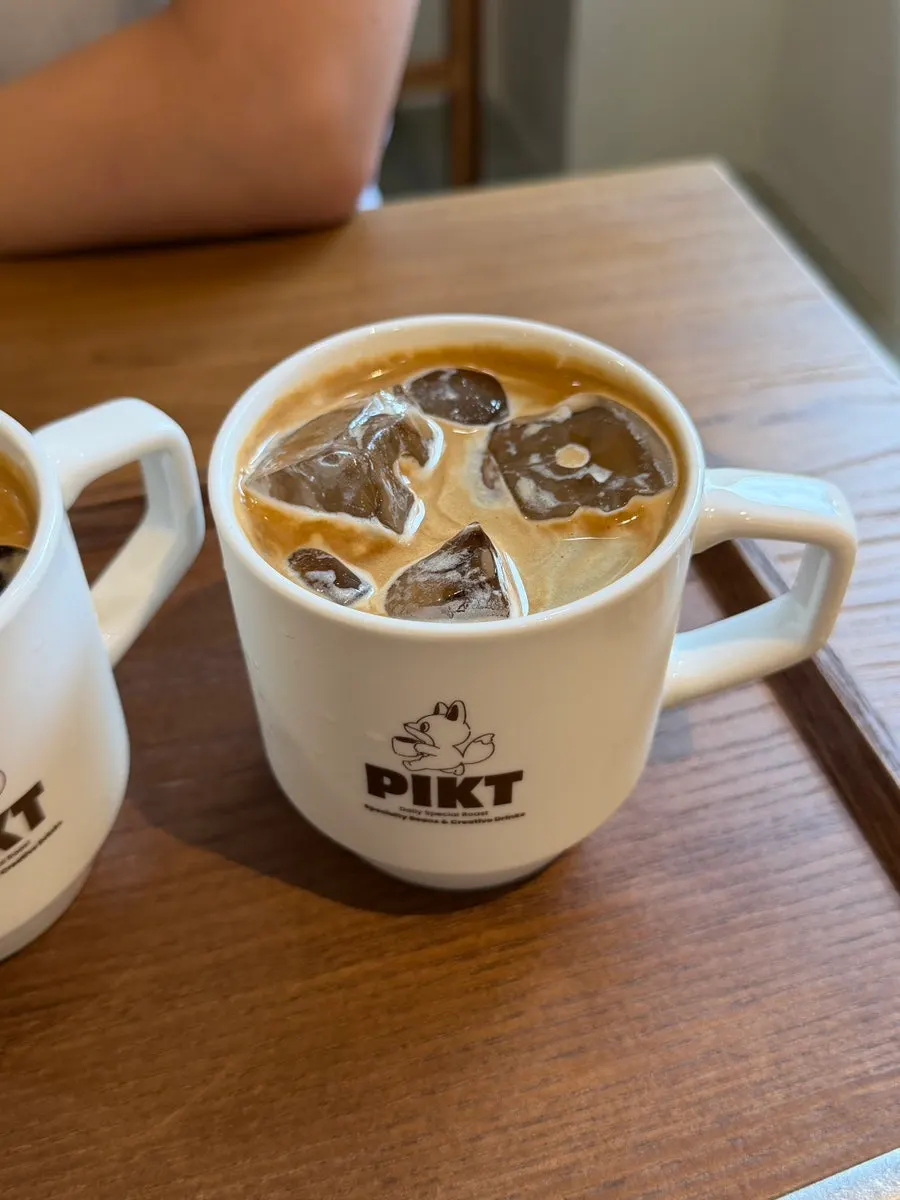 Caffe latte at PICT Roastery Mangwon Branch