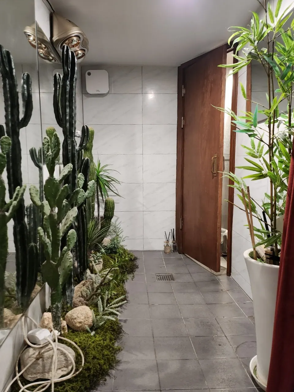 Separate men’s and women’s restrooms at Taco Dot