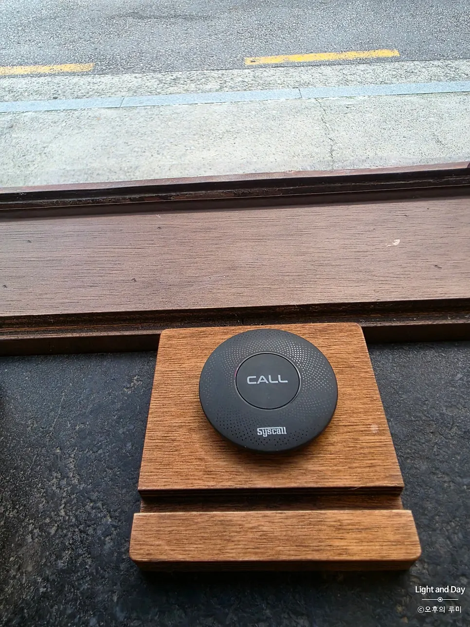 Table-side call bell at Manmok