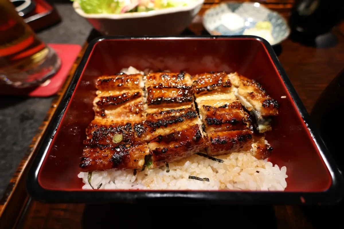 Kanto-style eel rice bowl at Manmok, an eel specialty restaurant near Seonleung Station