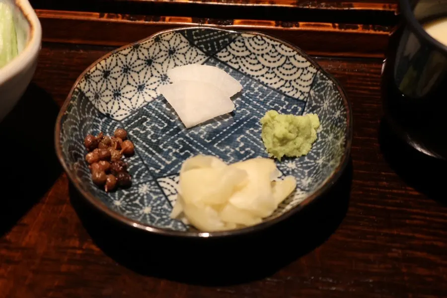 Close-up of the Manmok eel rice bowl spread