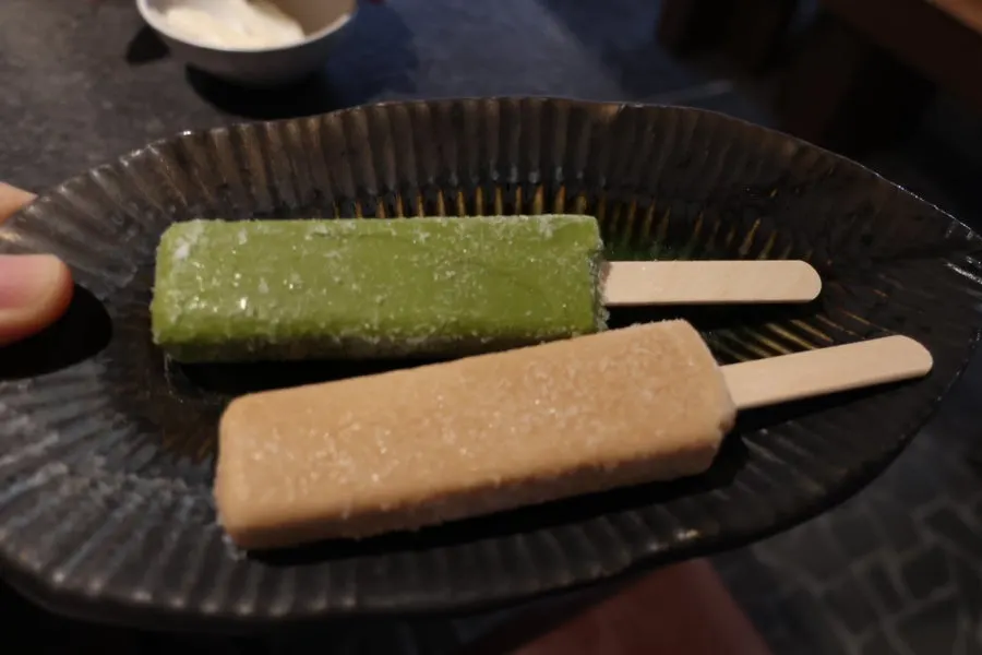 Manmok's housemade ice cream bar for dessert