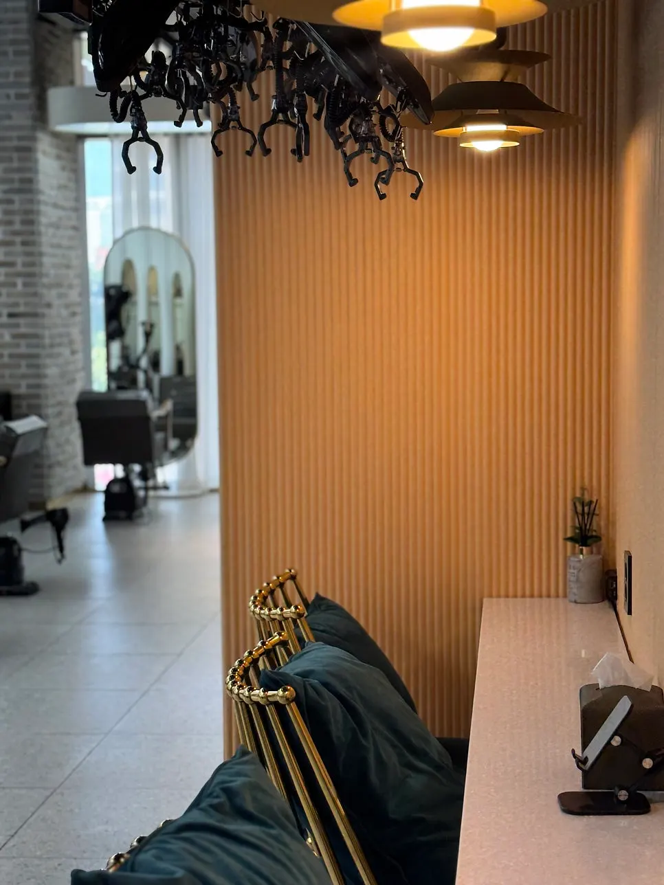 Salon interior design and mirrors