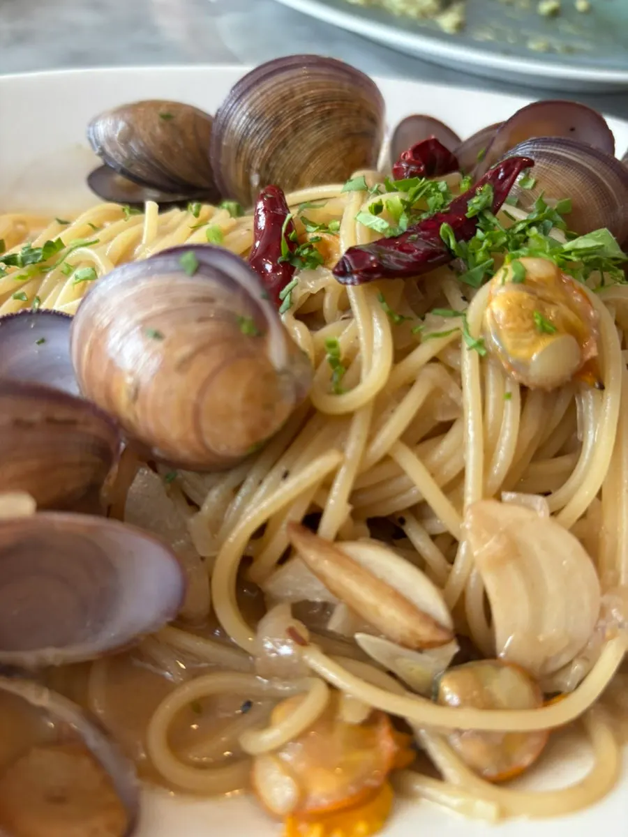 Vongole aglio e olio pasta loaded with clams