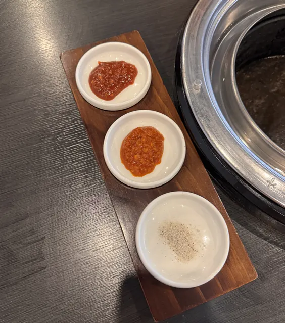 Side dishes served before the meat