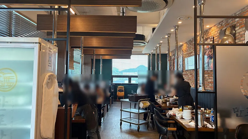 만포갈비 양주본점 넓은 주차장
