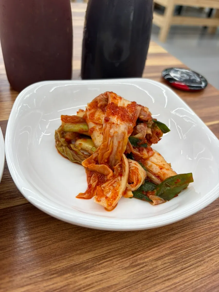 기본 찬으로 나온 직접 담근 김치