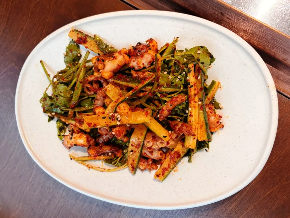 Octopus minari salad included in the two-person set