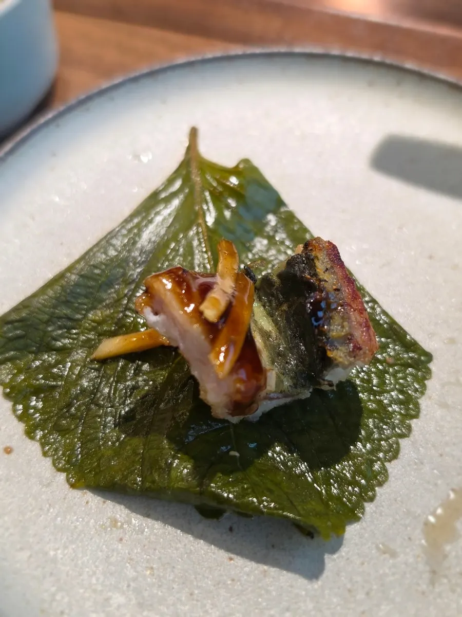 Table setting with both salt-grilled and seasoned eel