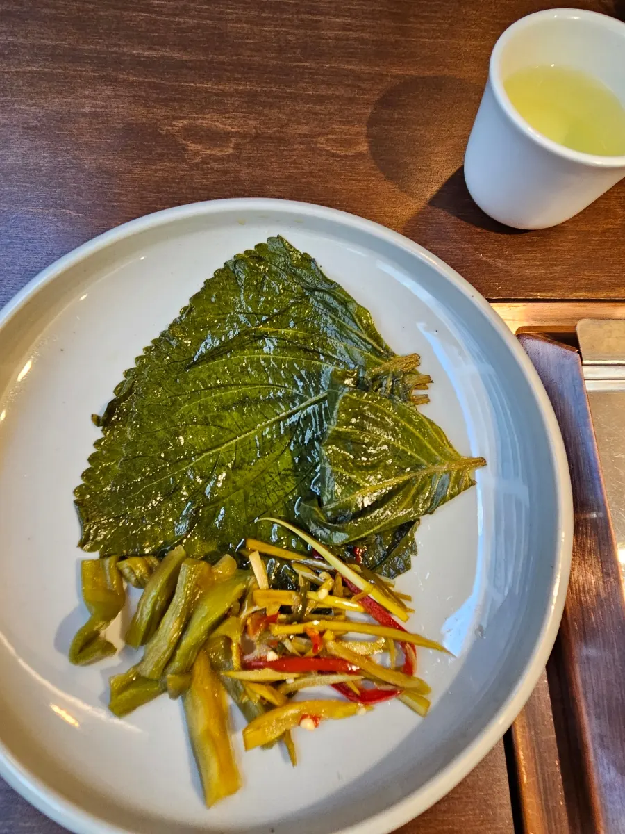 Bowl of rice served with the grilled eel