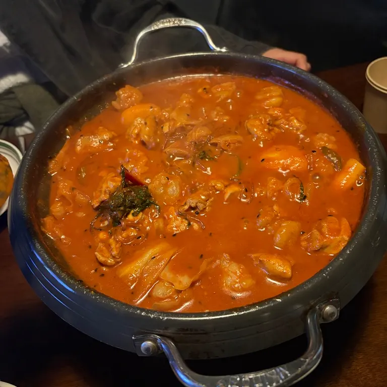 Gopdoritang broth and chicken boiling in the pot