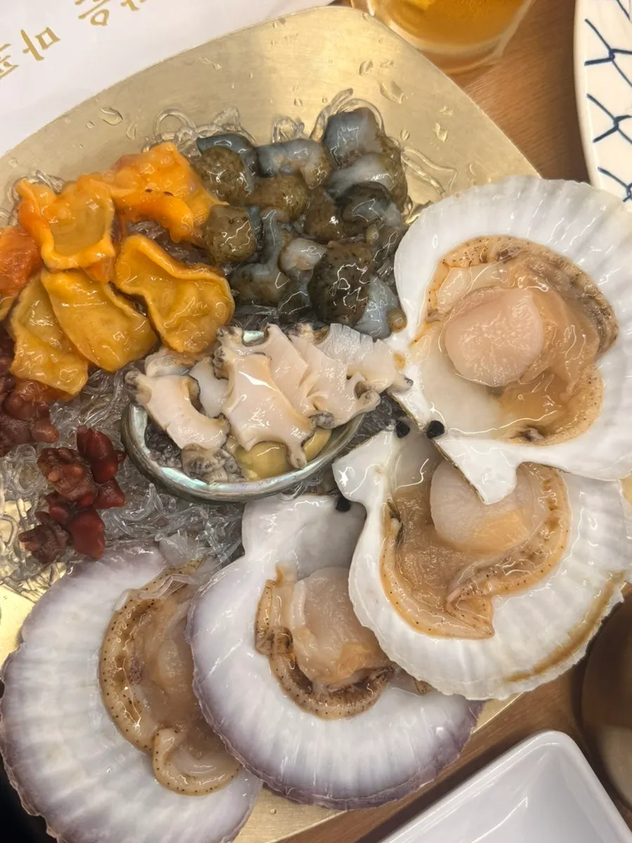 전복회와 해삼 멍게 모둠