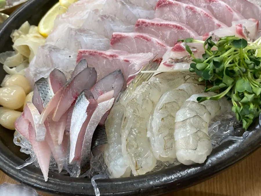 Raw shrimp sashimi on a plate