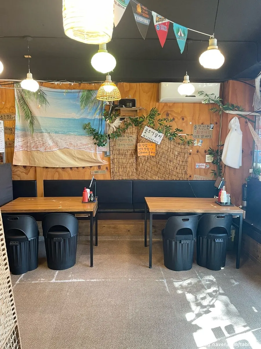 Seating area inside Mapo Bamdada