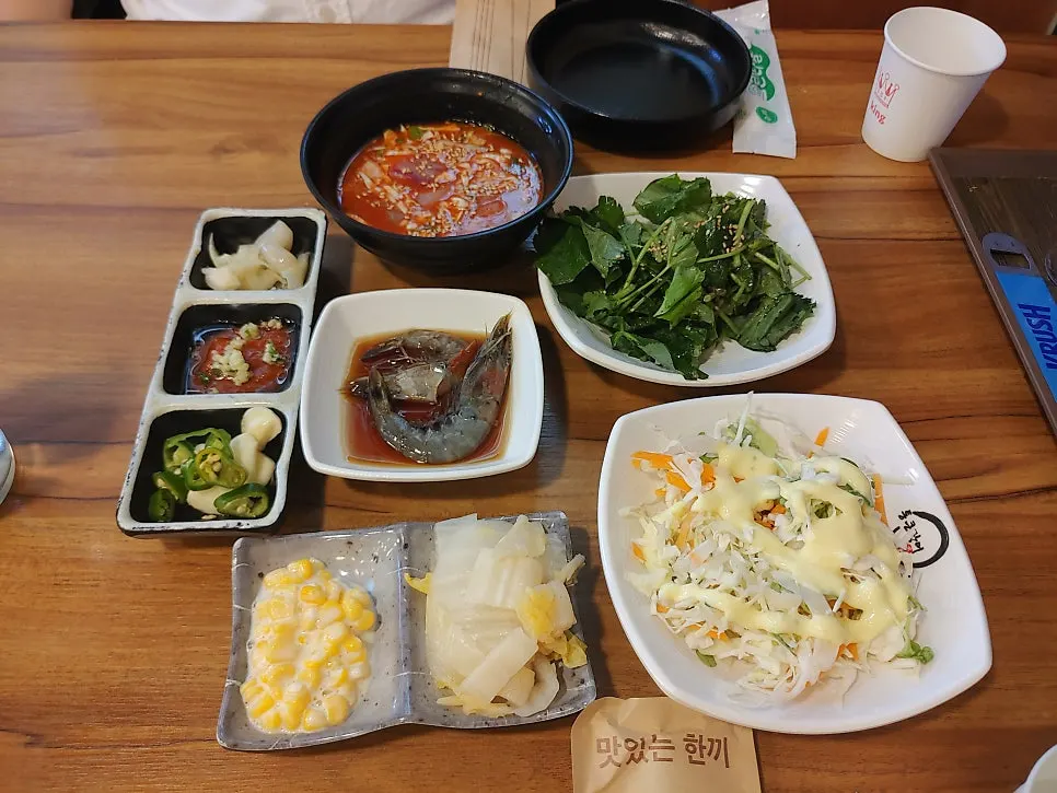 마포밤바다 기본찬 상차림