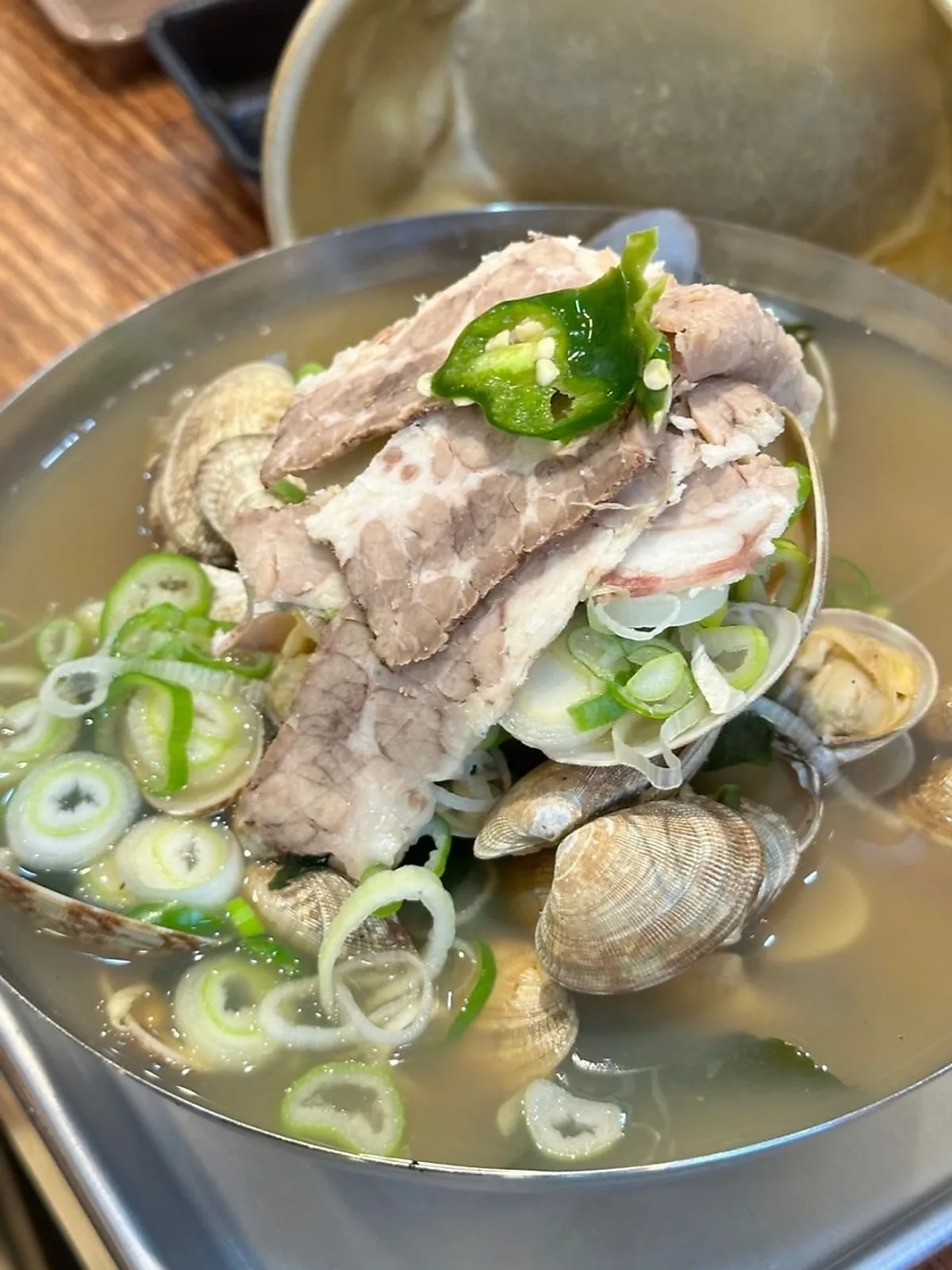 Clam beef gukbap served as the finishing dish