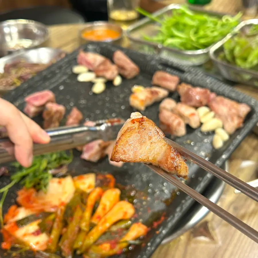 Meat and minari pairing