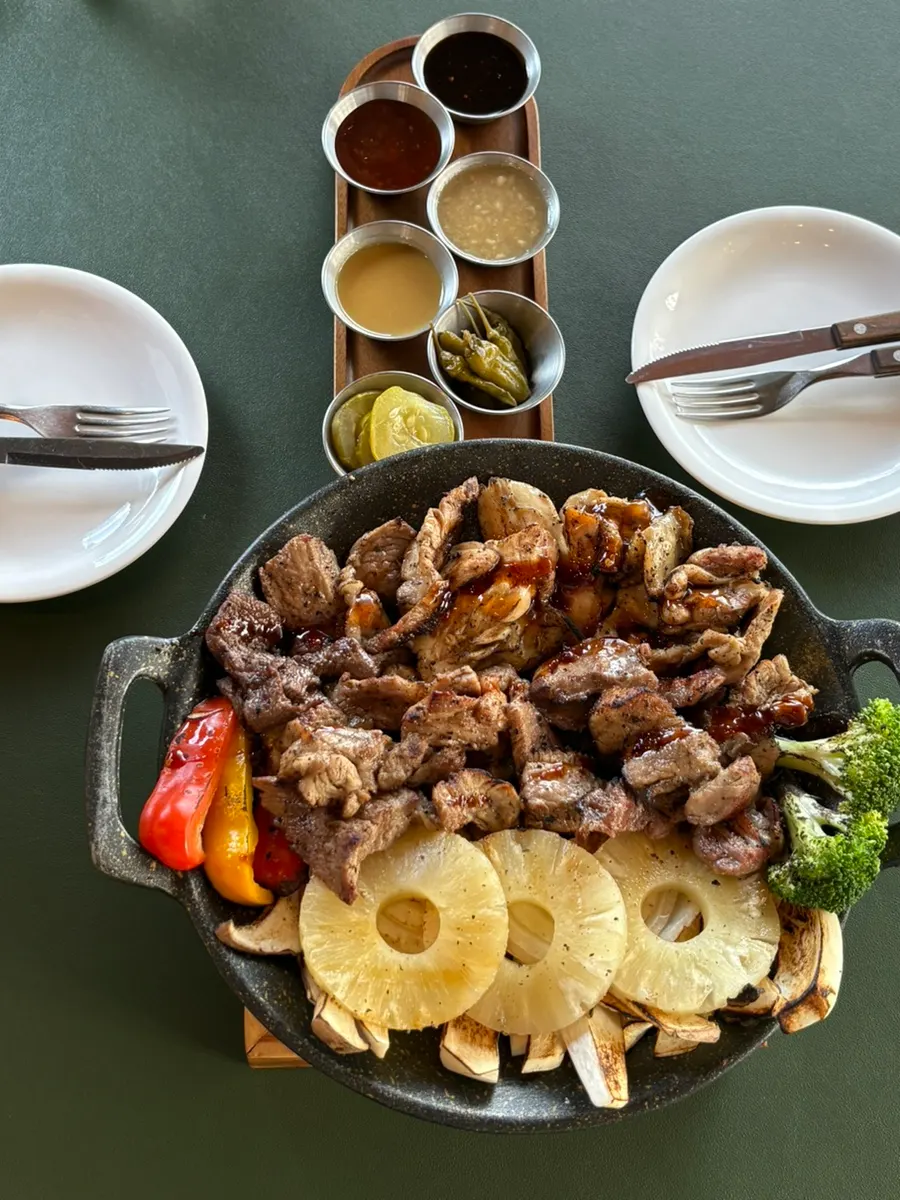 Prepared charcoal-grilled meat
