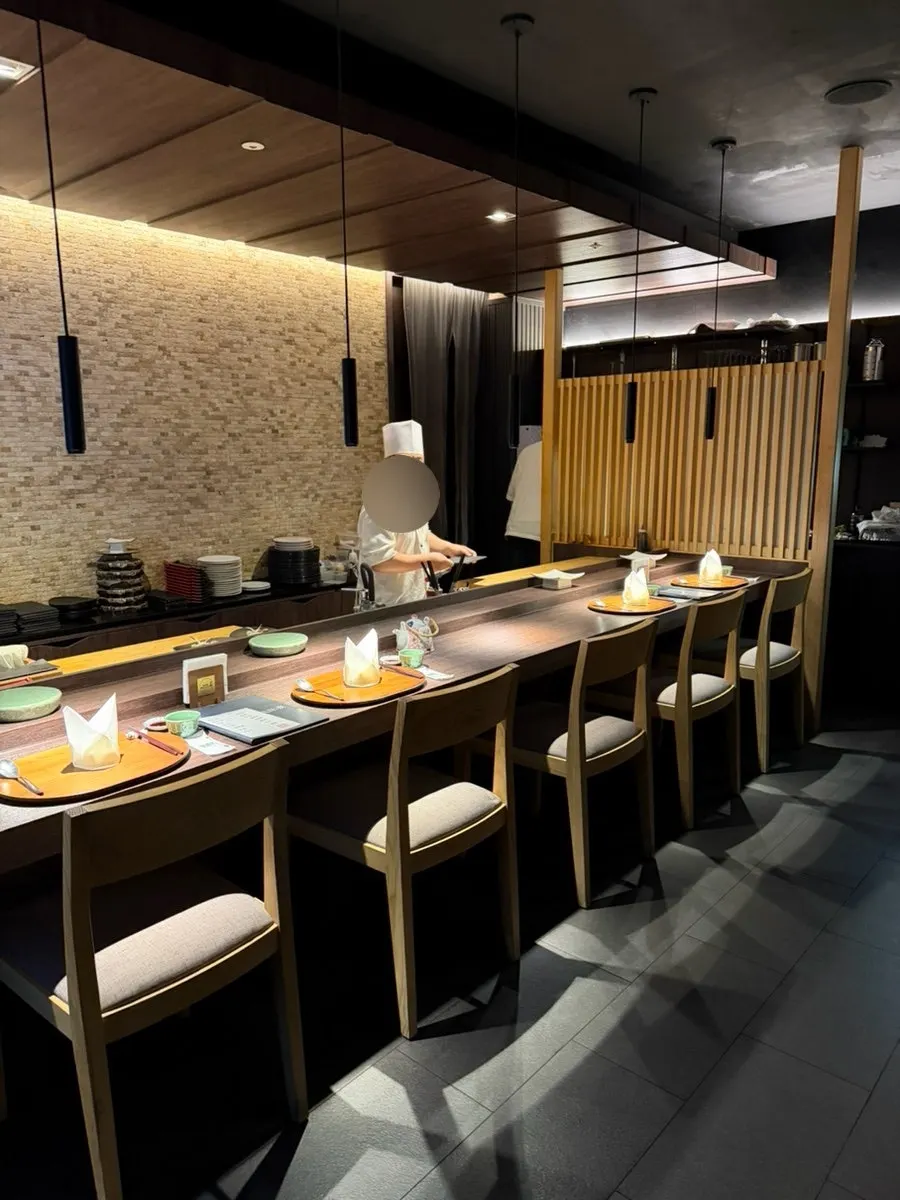 Black and wood interior of Danya