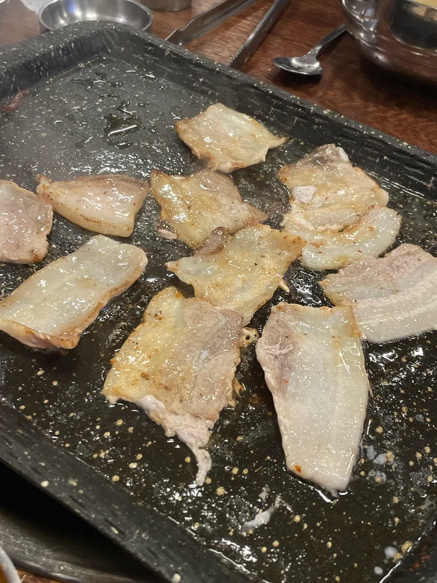 파김치에 싸 먹는 냉삼 쌈